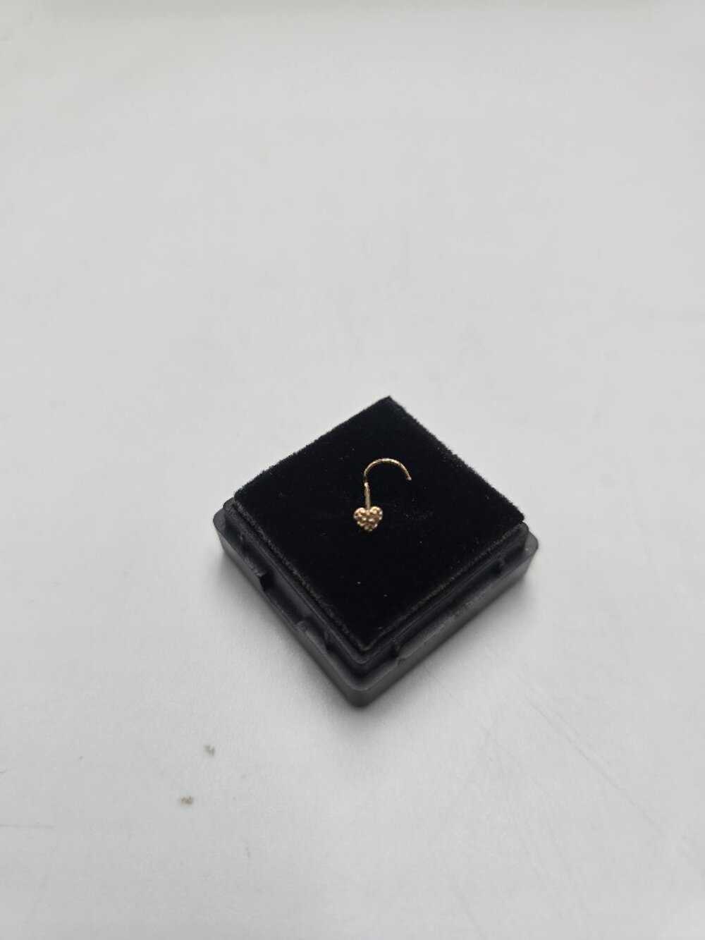 Jewelry Avalanche Nose screw